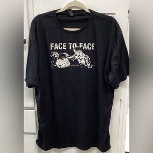 Men’s Gildan xl boxing t-shirt